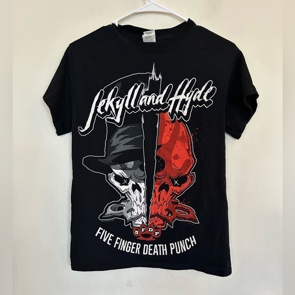 Five finger, Death Punch, Jekyll and Hyde size small unisex, graphic T-shirt - Picture 1 of 9